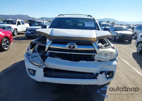 2009 Toyota 4Runner Sr5 V6 z USA, uszkodzony, nr VIN JTEBU14R69K036655